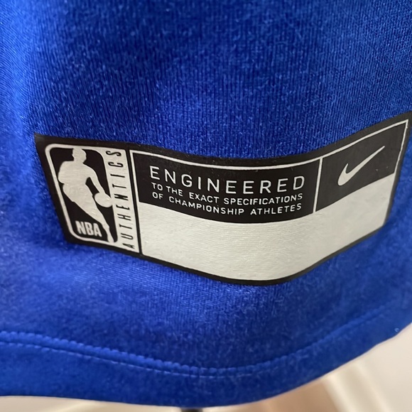 NWT Clippers Basketball Long Sleeve Dri-Fit Shirt - Youth Medium - Picture 2 of 6